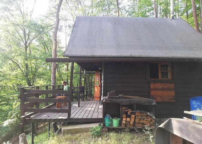 Chatrc Pod Babou Сasa de vacaciones Křivoklát
